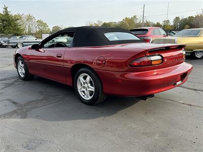 1998 Chevrolet Camaro Z28  Convertible - Photo 10 - Flushing, MI 48433