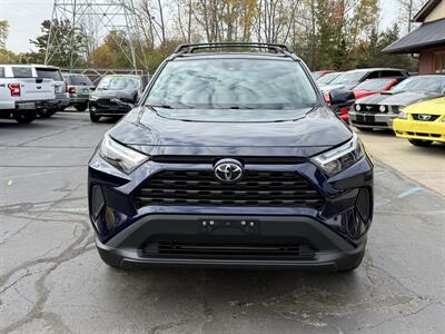 2024 Toyota RAV4 XLE  AWD - Photo 3 - Flushing, MI 48433