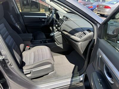 2018 Honda CR-V LX   - Photo 27 - Flushing, MI 48433