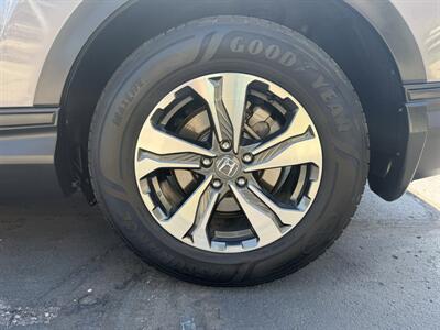 2018 Honda CR-V LX   - Photo 9 - Flushing, MI 48433