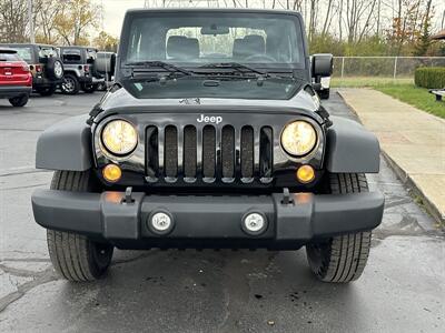 2017 Jeep Wrangler Sport  4X4 - Photo 2 - Flushing, MI 48433