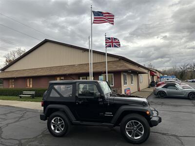 2017 Jeep Wrangler Sport  4X4 - Photo 4 - Flushing, MI 48433