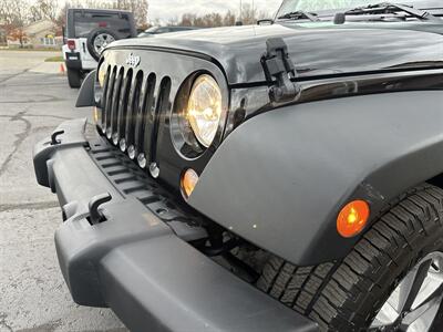 2017 Jeep Wrangler Sport  4X4 - Photo 17 - Flushing, MI 48433