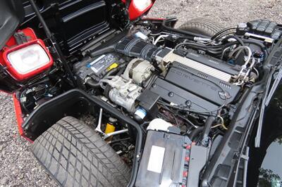 1993 Chevrolet Corvette   - Photo 62 - Flushing, MI 48433