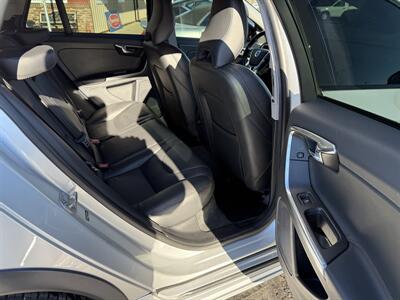 2015 Volvo V60 Cross Country T5  AWD - Photo 27 - Flushing, MI 48433