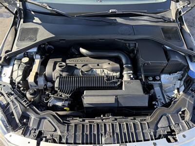 2015 Volvo V60 Cross Country T5  AWD - Photo 33 - Flushing, MI 48433