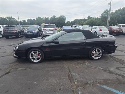 2000 Chevrolet Camaro SS Convertible  6-Speed - Photo 4 - Flushing, MI 48433