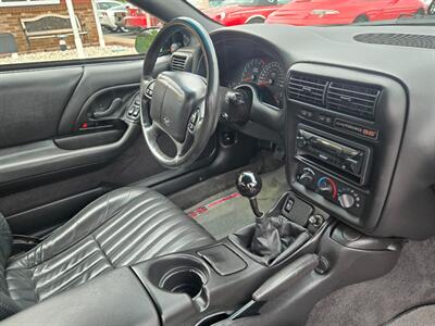 2000 Chevrolet Camaro SS Convertible  6-Speed - Photo 13 - Flushing, MI 48433