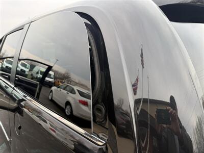 2016 Chrysler Town & Country Touring   - Photo 24 - Flushing, MI 48433