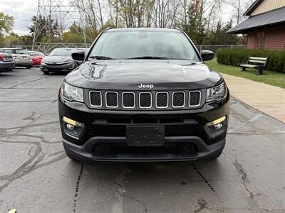 2019 Jeep Compass Latitude  4X4 - Photo 2 - Flushing, MI 48433