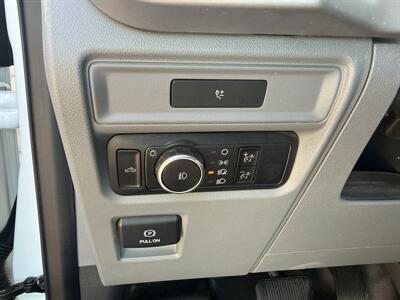 2023 Ford F-150 XLT  SUPERCREW 4X4 - Photo 16 - Flushing, MI 48433