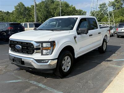 2023 Ford F-150 XLT  SUPERCREW 4X4 - Photo 3 - Flushing, MI 48433