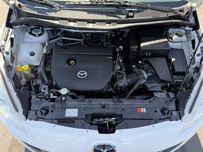 2015 Mazda Mazda5 Touring   - Photo 29 - Flushing, MI 48433