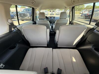 2015 Mazda Mazda5 Touring   - Photo 23 - Flushing, MI 48433