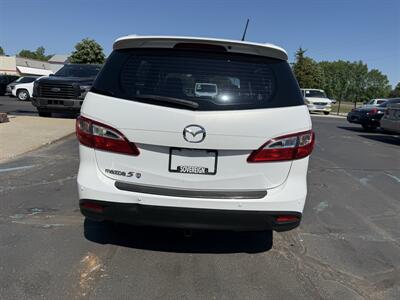 2015 Mazda Mazda5 Touring   - Photo 8 - Flushing, MI 48433