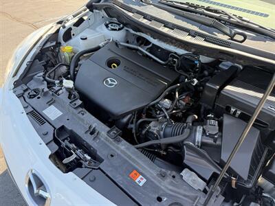 2015 Mazda Mazda5 Touring   - Photo 30 - Flushing, MI 48433