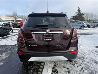 2017 Buick Encore Essence  FWD - Photo 6 - Flushing, MI 48433