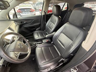 2017 Buick Encore Essence  FWD - Photo 10 - Flushing, MI 48433