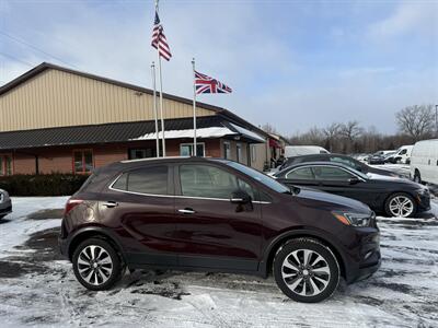 2017 Buick Encore Essence  FWD - Photo 4 - Flushing, MI 48433