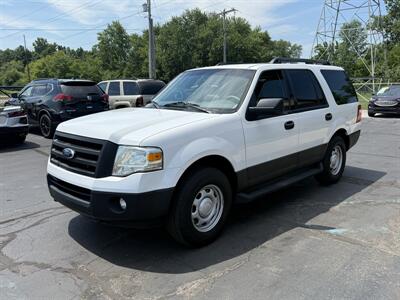 2013 Ford Expedition XL 4X4 - Photo 2 - Flushing, MI 48433