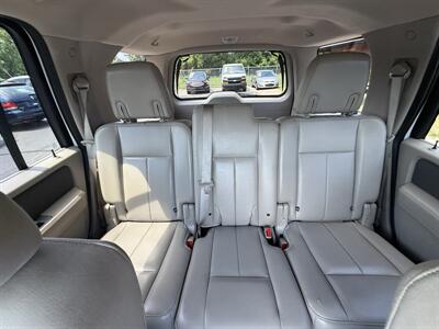 2013 Ford Expedition XL 4X4 - Photo 10 - Flushing, MI 48433