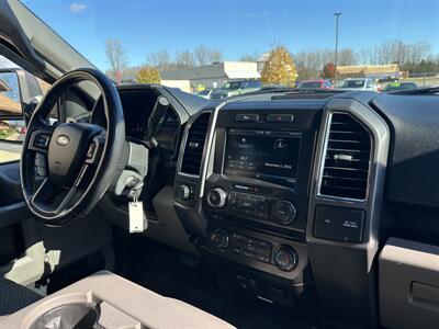 2015 Ford F-150 XTR 4WD  SUPERCREW - Photo 22 - Flushing, MI 48433