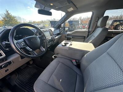 2015 Ford F-150 XTR 4WD  SUPERCREW - Photo 12 - Flushing, MI 48433