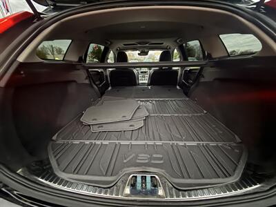 2017 Volvo V60 Cross Country T5 Premier AWD - Photo 32 - Flushing, MI 48433
