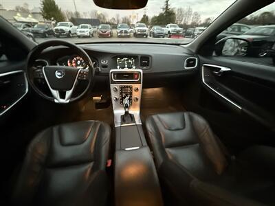 2017 Volvo V60 Cross Country T5 Premier AWD - Photo 22 - Flushing, MI 48433