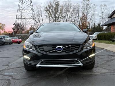 2017 Volvo V60 Cross Country T5 Premier AWD - Photo 5 - Flushing, MI 48433