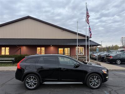 2017 Volvo V60 Cross Country T5 Premier AWD - Photo 6 - Flushing, MI 48433