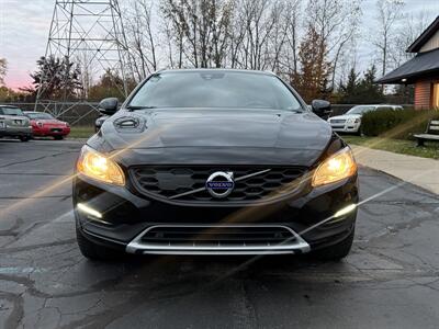 2017 Volvo V60 Cross Country T5 Premier AWD - Photo 3 - Flushing, MI 48433