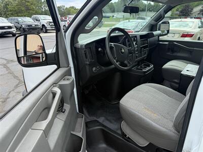 2016 Chevrolet Express 2500 Cargo - Photo 10 - Flushing, MI 48433