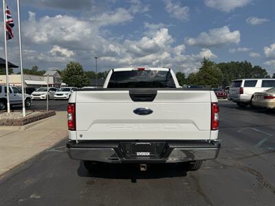 2019 Ford F-150 XLT 5.0 V8 4X4 - Photo 4 - Flushing, MI 48433