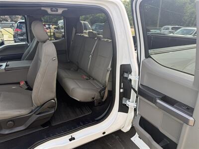 2019 Ford F-150 XLT 5.0 V8 4X4 - Photo 11 - Flushing, MI 48433