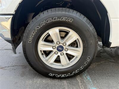 2019 Ford F-150 XLT 5.0 V8 4X4 - Photo 23 - Flushing, MI 48433
