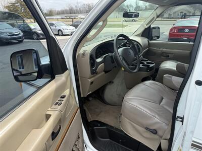 2006 Ford E-150  Tuscany Conversion - Photo 12 - Flushing, MI 48433