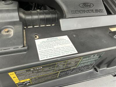 2006 Ford E-150  Tuscany Conversion - Photo 40 - Flushing, MI 48433