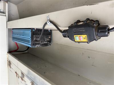 2013 Chevrolet Express 3500 Cutaway  Knapheide Service Body - Photo 30 - Flushing, MI 48433