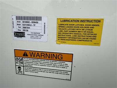 2013 Chevrolet Express 3500 Cutaway  Knapheide Service Body - Photo 27 - Flushing, MI 48433