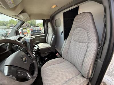 2013 Chevrolet Express 3500 Cutaway  Knapheide Service Body - Photo 15 - Flushing, MI 48433