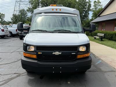 2013 Chevrolet Express 3500 Cutaway  Knapheide Service Body - Photo 2 - Flushing, MI 48433