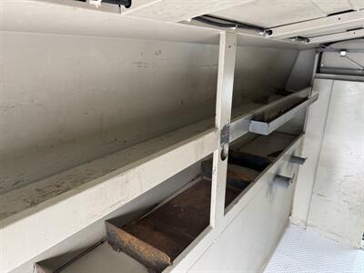 2013 Chevrolet Express 3500 Cutaway  Knapheide Service Body - Photo 23 - Flushing, MI 48433