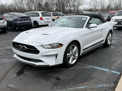 2021 Ford Mustang EcoBoost  Premium Convertible - Photo 3 - Flushing, MI 48433