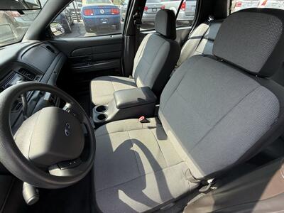 2010 Ford Crown Victoria Police Interceptor - Photo 13 - Flushing, MI 48433