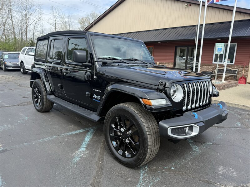2022 Jeep Wrangler Unlimited Sahara 4xe   - Photo 1 - Flushing, MI 48433