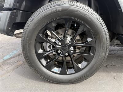 2022 Jeep Wrangler Unlimited Sahara 4xe   - Photo 26 - Flushing, MI 48433