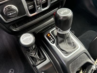 2022 Jeep Wrangler Unlimited Sahara 4xe   - Photo 16 - Flushing, MI 48433
