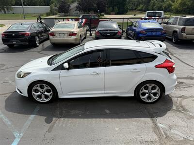 2014 Ford Focus ST - Photo 8 - Flushing, MI 48433