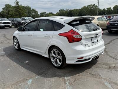 2014 Ford Focus ST - Photo 7 - Flushing, MI 48433